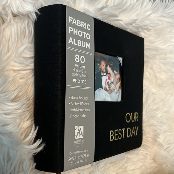 $5 in bundle!! ⭐️ 🆕Wedding Photo Book - Picture 3 of 4